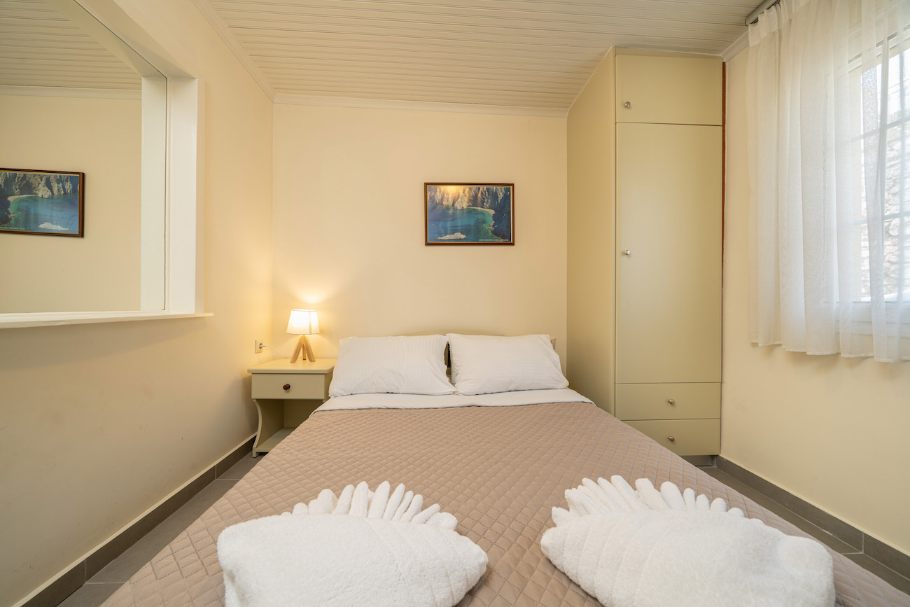 Kefalonia Studios and Apartments - Kefalonia Studios Agia Efimia - Makis Apartments Agia Efimia Kefalonia - Kefalonia Hotel Agia Efimia - Hotels in Agia Efimia Kefalonia