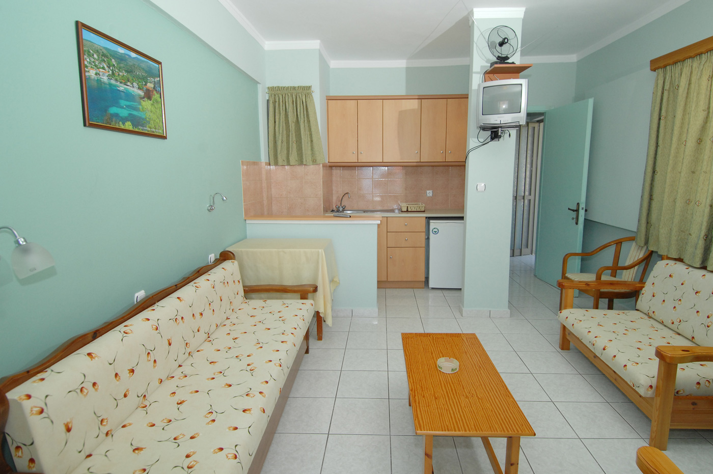 Kefalonia Studios and Apartments - Kefalonia Studios Agia Efimia - Makis Apartments Agia Efimia Kefalonia - Kefalonia Hotel Agia Efimia - Hotels in Agia Efimia Kefalonia